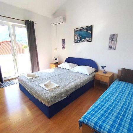Apartment Jelas Živogošće Exterior foto
